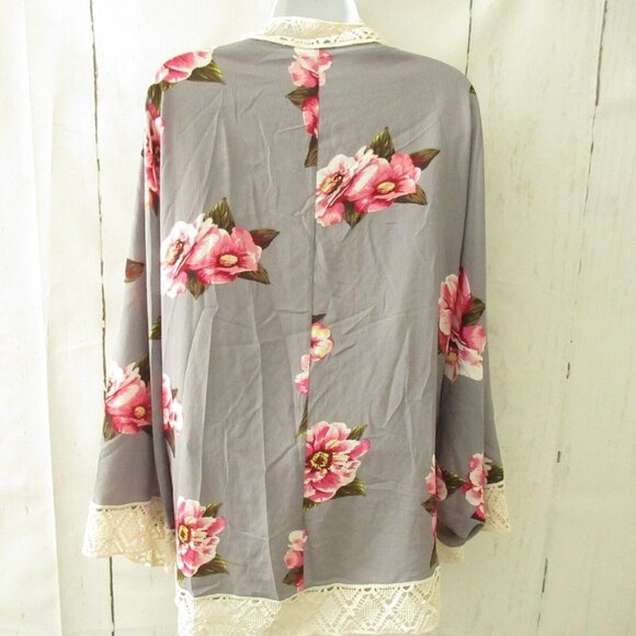 Umgee Kimono Cardigan S Small Gray Floral Crochet Lace Cocoon Boho Peasant - Picture 2 of 6